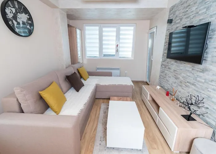 Aparman Mila Lux Апартаменты