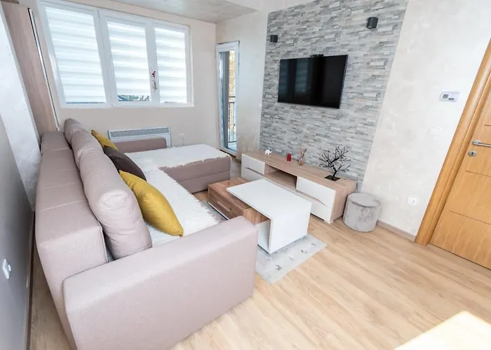 Aparman Mila Lux Апартаменты Златибор