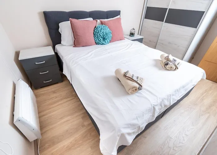 Aparman Mila Lux Апартаменты *